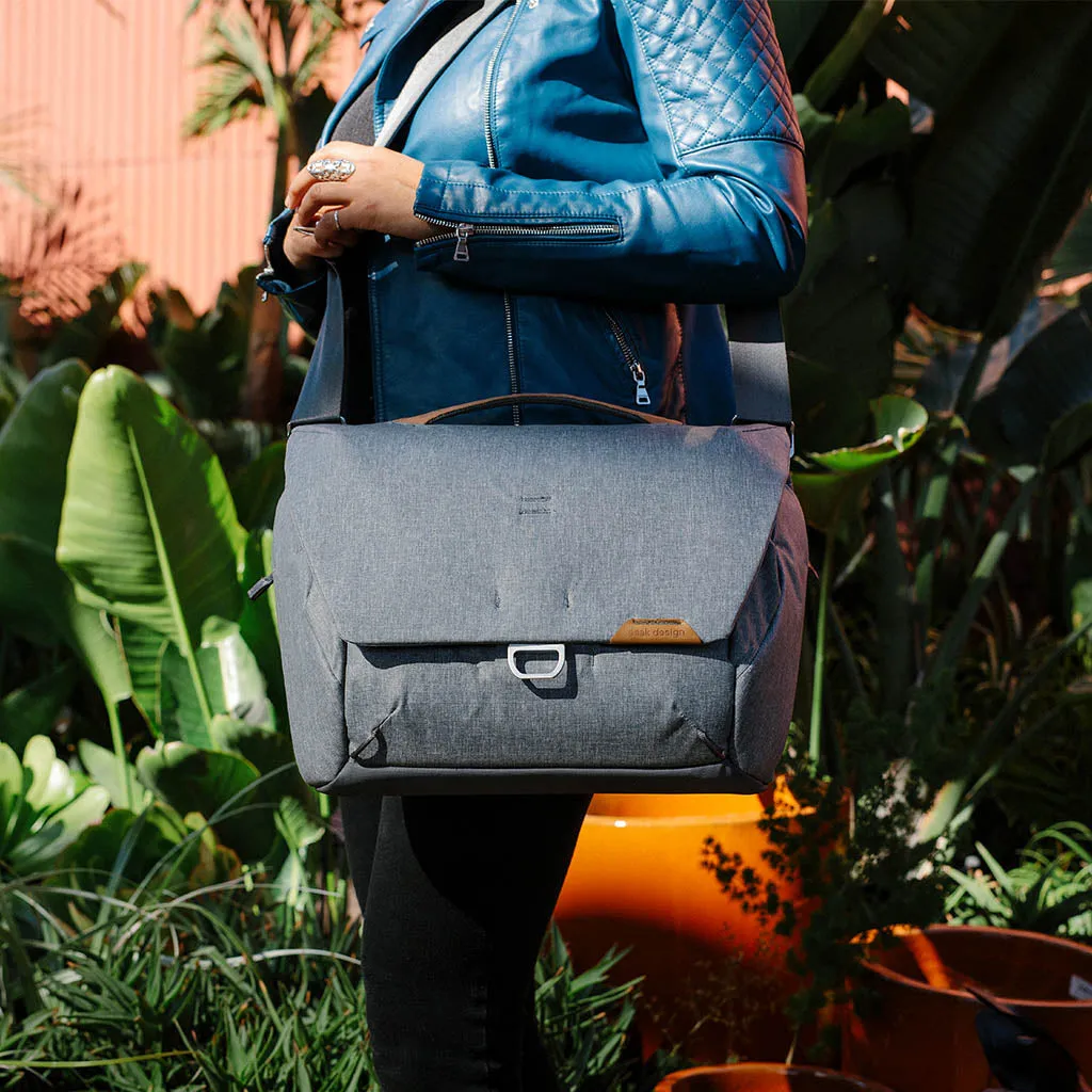 Peak Design Everyday Messenger